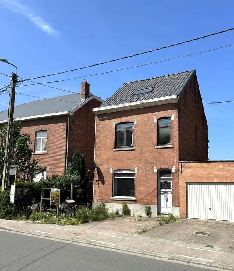 Te renoveren woning met grote tuin en garage nabij Leuven