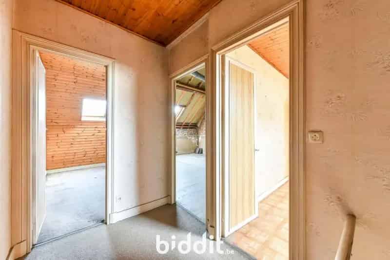Te renoveren Rijwoning Halle Centrum
