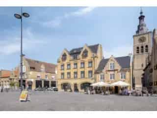 Handelspand te Koop Diksmuide Grote Markt
