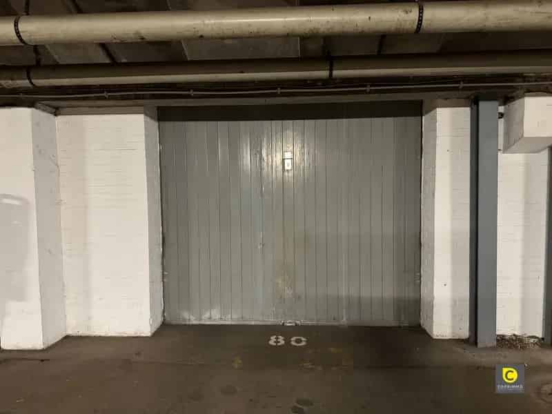 Ruime Ondergrondse Garagebox Fruithoflaan