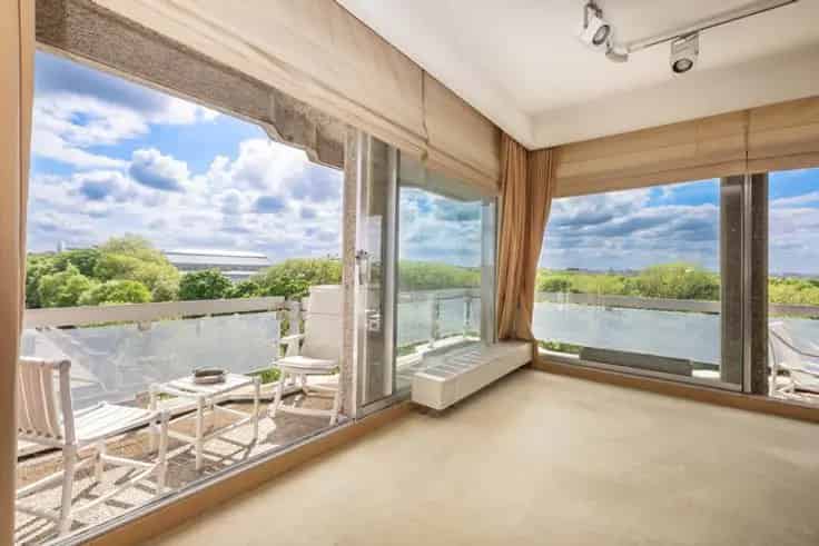 Appartement 175m² te Brussel Nabij Jubelpark 3 slaapkamers 2 garages