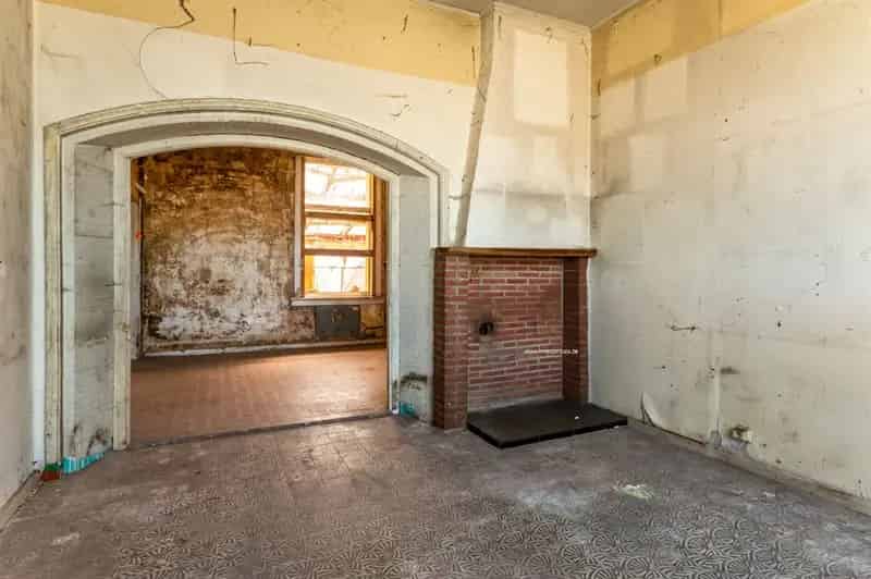 Woning te Koop Stabroek 4 slaapkamers  Renovatieproject