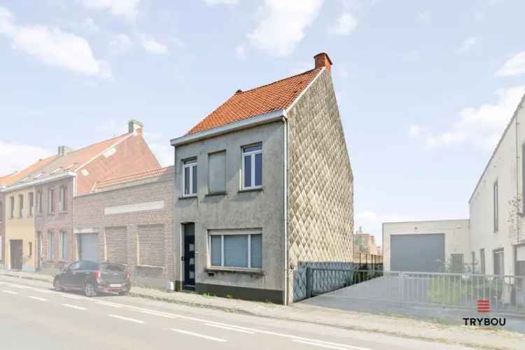 Huis te huur gerenoveerde halfopen woning Bavikhove