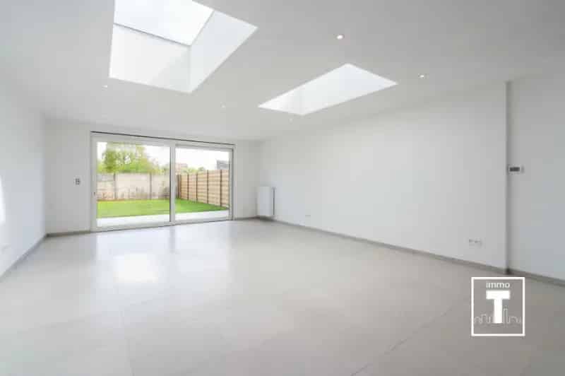 Huis te huur Zwijnaarde - Ruime gerenoveerde woning