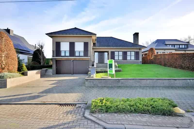 Huis te huur Ruien 3 slaapkamers grote garage