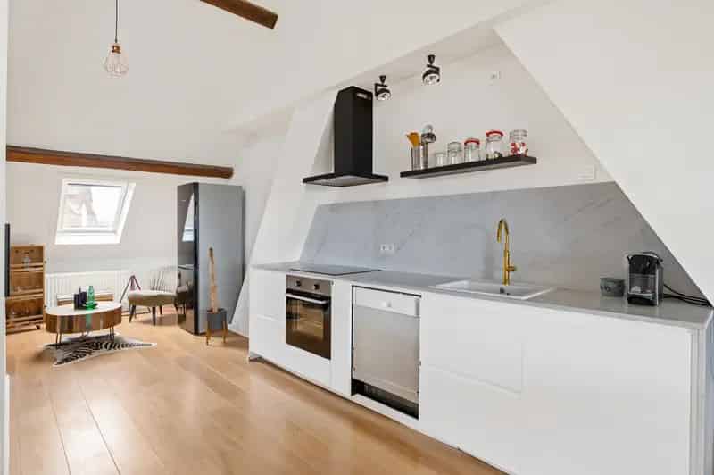 Dakappartement Aartselaar Centrum - Instapklaar met Terras