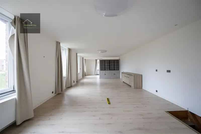Te renoveren woning Volledige Aanbod