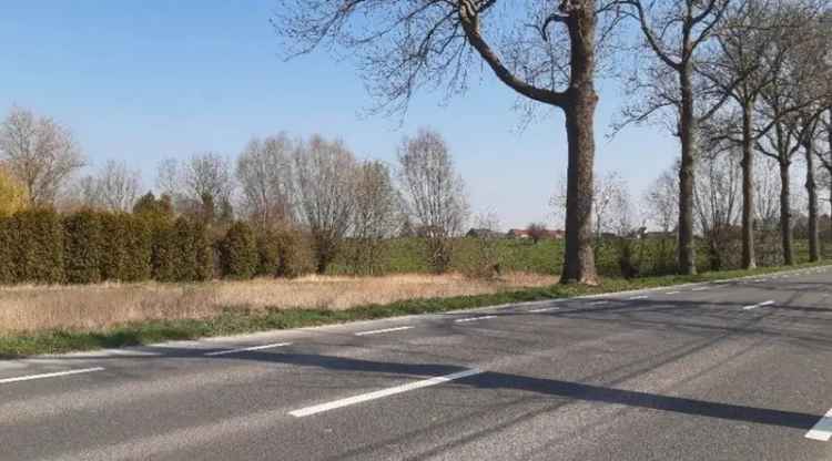 Bouwgrond voor een halfopen bebouwing in goedgekeurde verkaveling