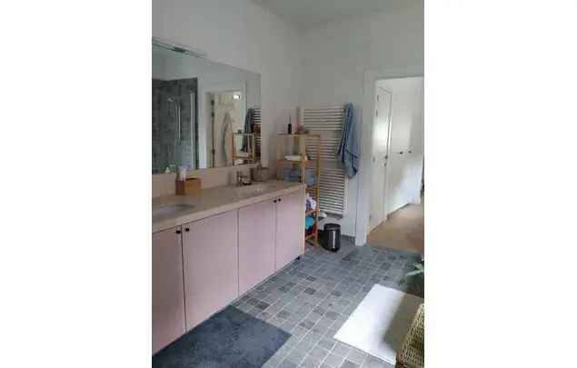 Huur 1 Slaapkamer Appartement 70m² Antwerpen