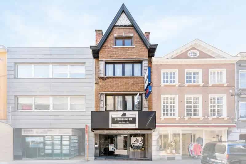 Handelspand met Woonst te koop in Tielt