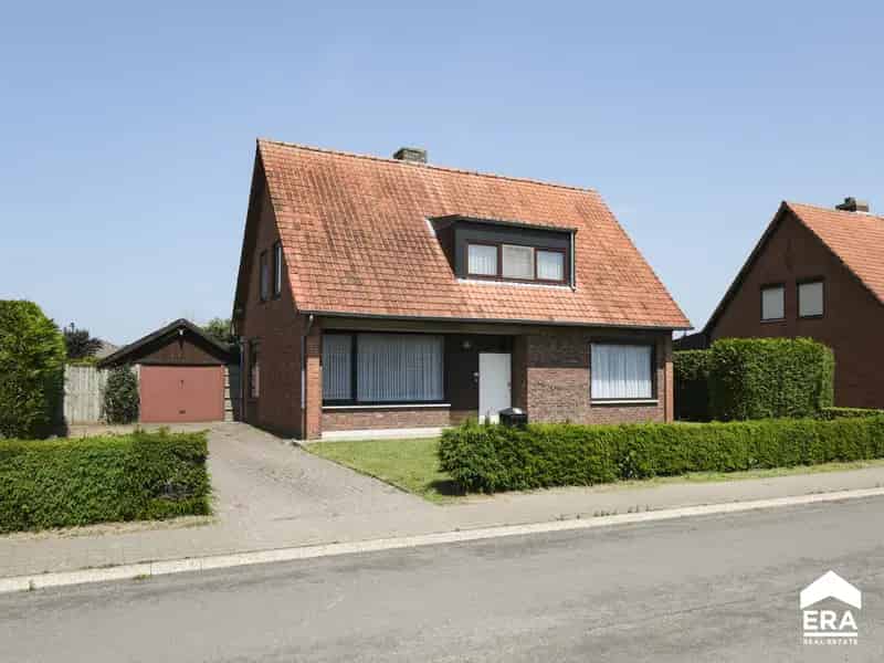 Huis te koop Eksel: 4 slaapkamers, 793m², kindvriendelijk