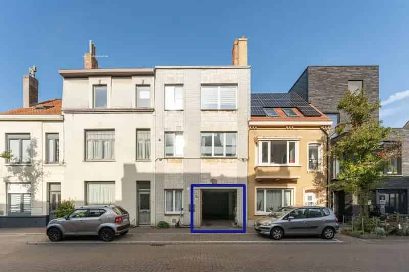 Garage te koop Oostende Professor Jozef Vercoulliestraat