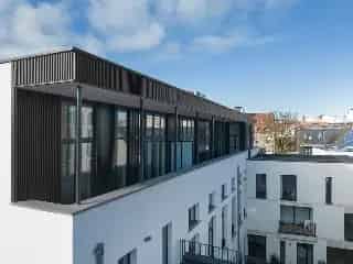 Penthouse te koop Elsene 120m2 2 slaapkamers terras
