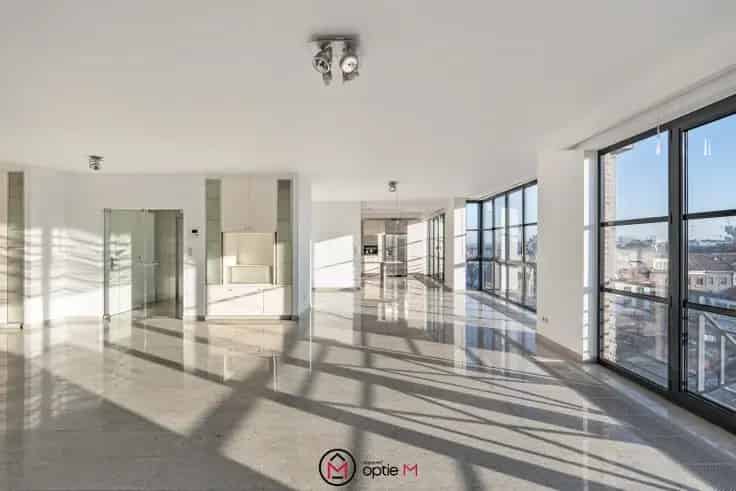 Luxe Appartement te Koop Hasselt 242m2 3 slaapkamers 3 badkamers