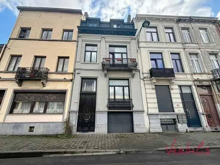 Appartementenblok Te Koop Saint-Gilles