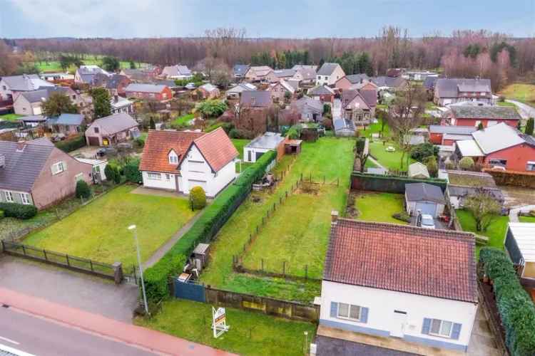 Bouwgrond 875 m² HOB met Zgerichte tuin