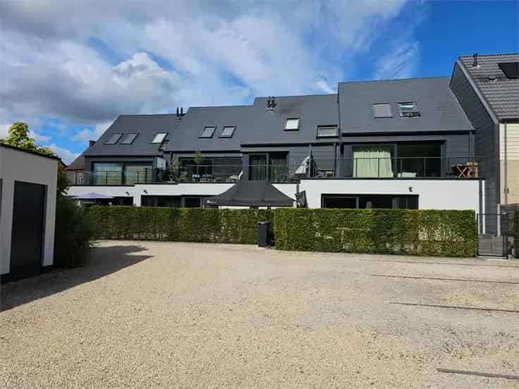 Duplex Appartement te Koop Moerbeke 3 slaapkamers terras parking