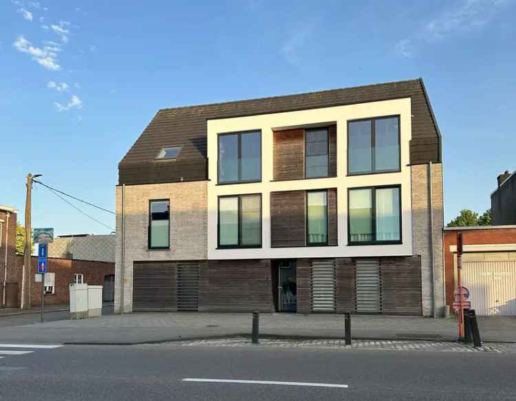 Appartement te koop Hoevenen 90m2 2 slaapkamers tuin parking