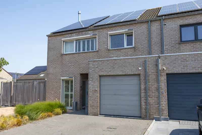 Ruime Halfopen Bebouwing te Bredene-Dorp