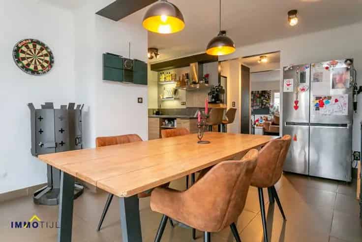 Huis Te Koop Hamme: 3 Slaapkamers, Tuin en Veranda