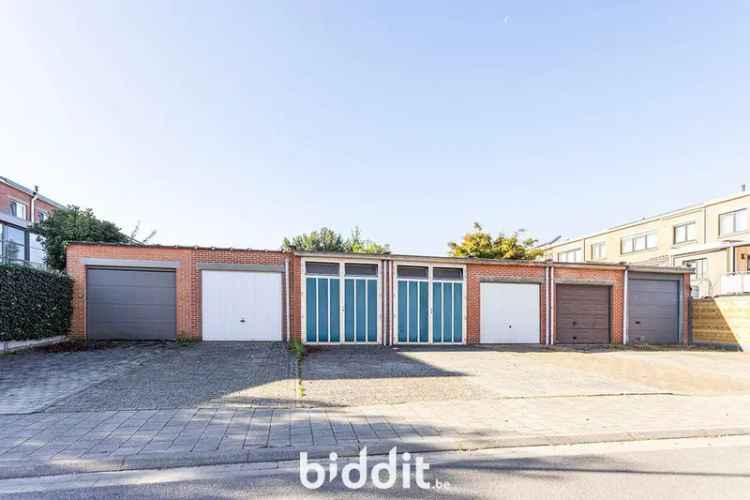 Garagebox te koop, 42 m², asbestveilig, met vergunningen