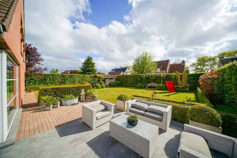 Vrijstaande Villa 6 Slaapkamers Bredene-Vosseslag