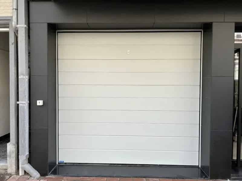 Dubbele Garagebox te Huur