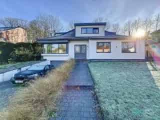 Villa te koop Hoeilaart 278m² 4 slaapkamers tuin