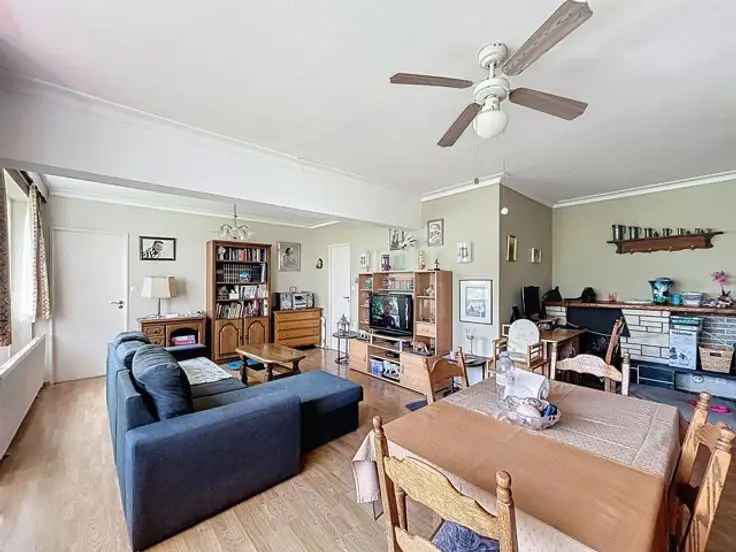 Appartement te Koop Anderlecht 1 Slaapkamer Terras