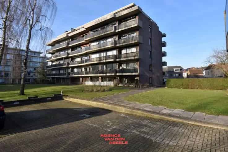 Appartement te Koop 2 slaapkamers 2 terrassen Centrale ligging