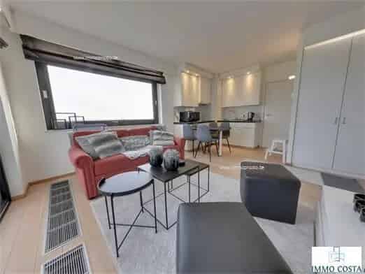 Appartement te koop Middelkerke: Zeezicht 1 slaapkamer