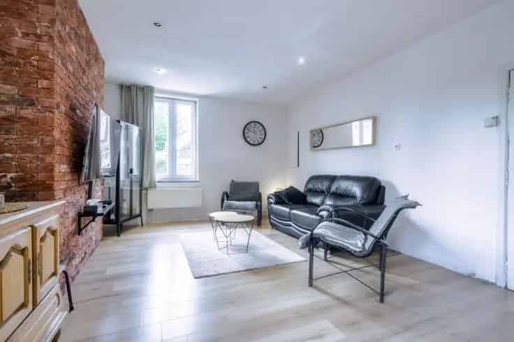 Huis Te Koop met Dubbele Beglazing - EPC 861 kWh