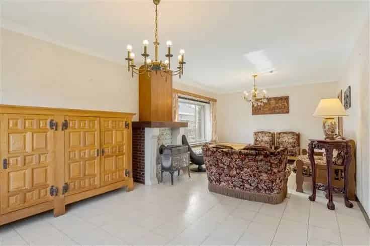 Te renoveren woning Achel ruim perceel 18 are