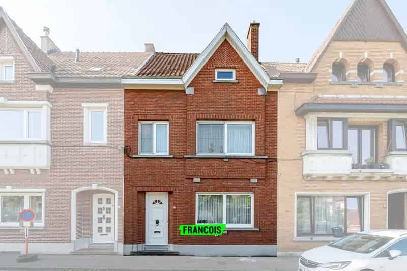 Gezinswoning te Bevegem 3 slaapkamers tuin zonnepanelen