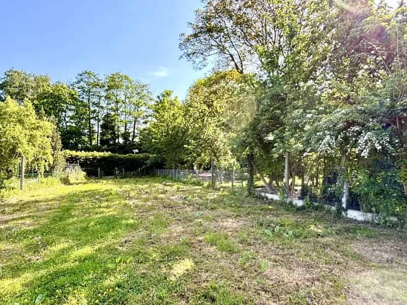 Bouwgrond 831m² HOB Landelijke Omgeving