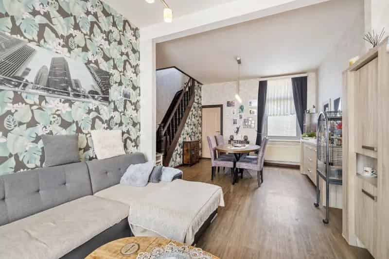 Gezellige woning te koop Beveren 2 slaapkamers tuin garage