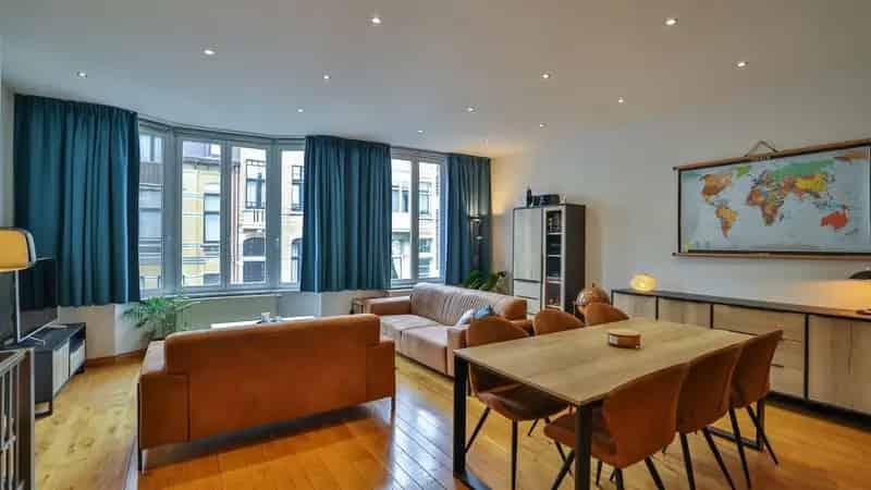 Duplex te huur Mortsel-Berchem 184m2 terras
