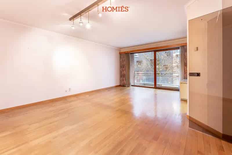 Ruim 3 Slaapkamer Appartement Te Huur Leuven