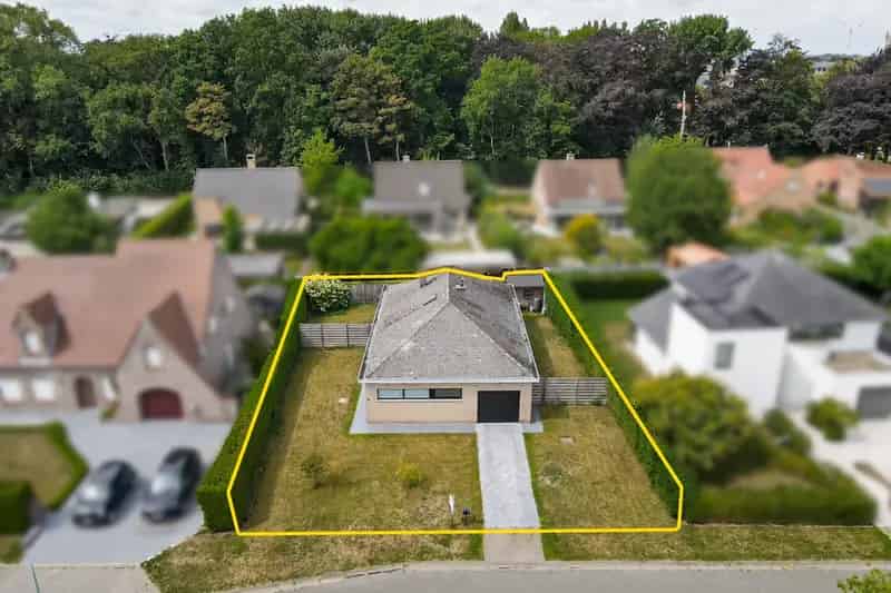 Ruime gezinswoning te huur Gistel 4 slaapkamers grote tuin