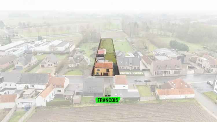 Woning Knesselare: Ruime Woonst Opslagruimte Grond