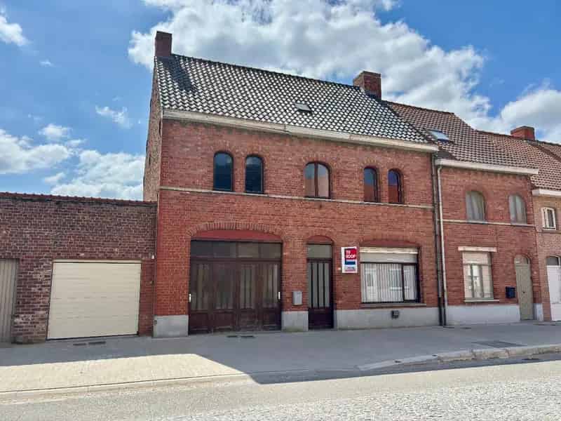 Ruime Karaktervolle Woning Centrum Boezinge