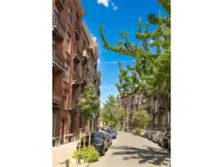 Duplex Sint-Gillis 40m² gerenoveerd 2025