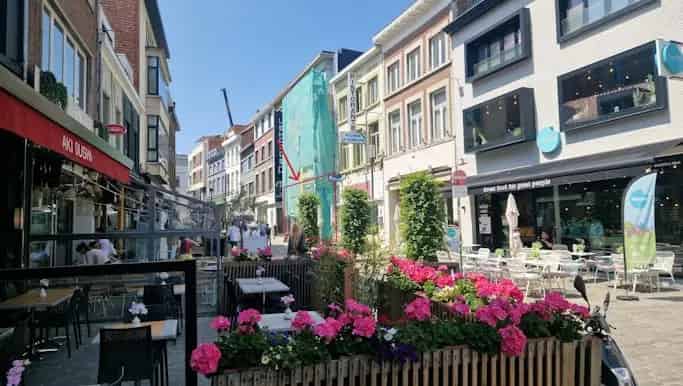Handelspand te huur Hasselt Centrum 140m² gerenoveerd