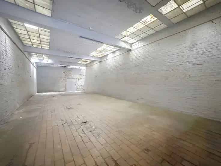 Appartementsblok Vilvoorde: Investering met Magazijn en 2 Appartementen