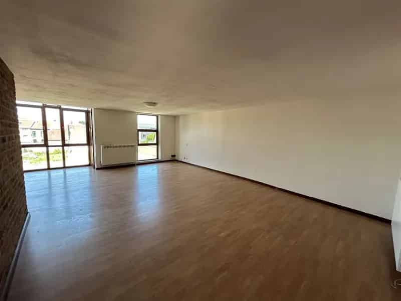 Appartement te koop Maaseik 2 slaapkamers terras