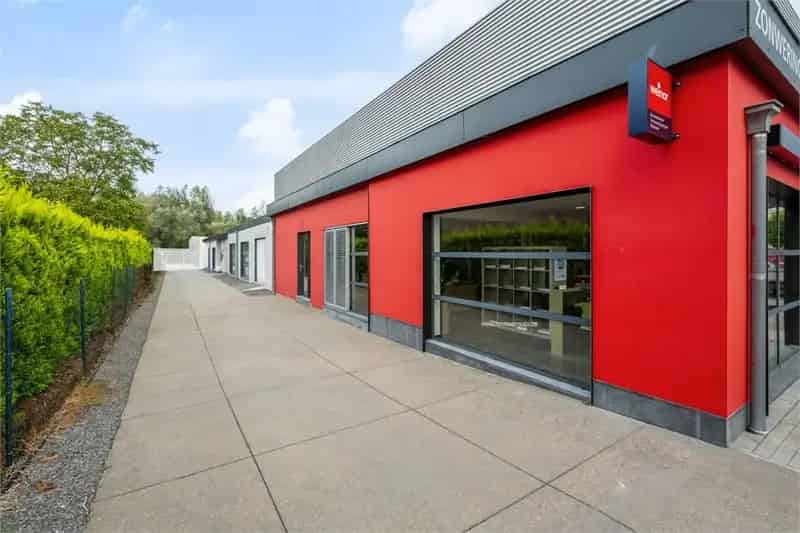 Handelspand te koop Wetteren: Kantoren, Toonzaal, Werkplaats & Woning