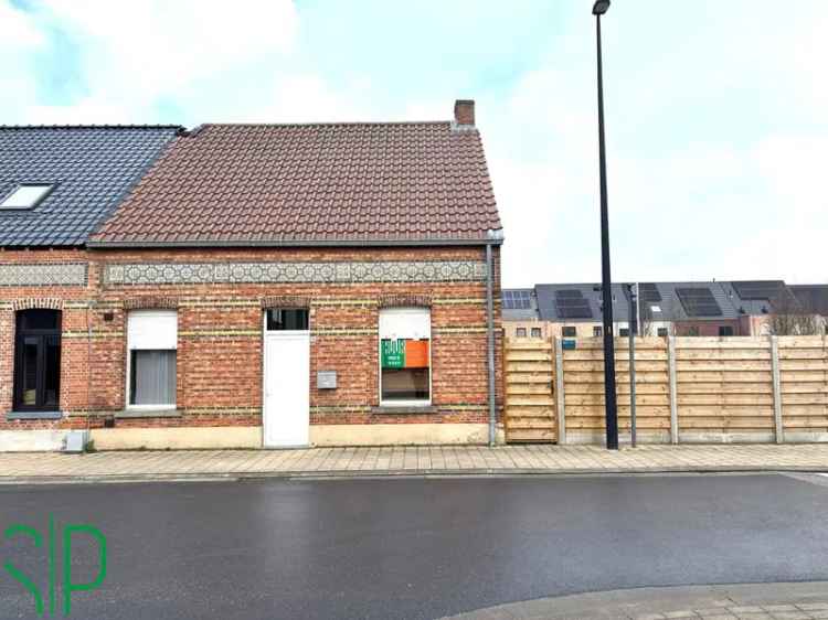 Huis te koop in Geel met 3 slaapkamers en tuin