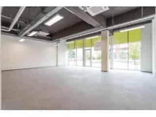 Handelspand te Huur Zwevegem 125m² Instapklaar