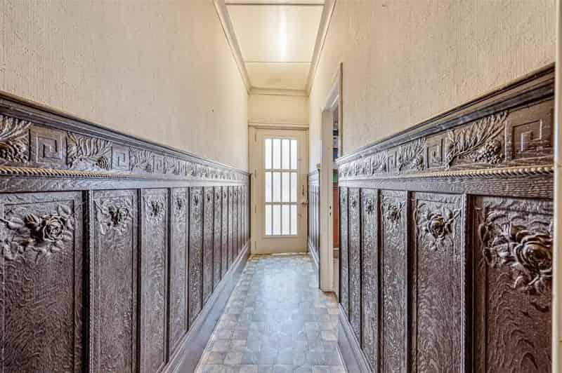 Te Koop: Op te frissen woning 3 slaapkamers tuin