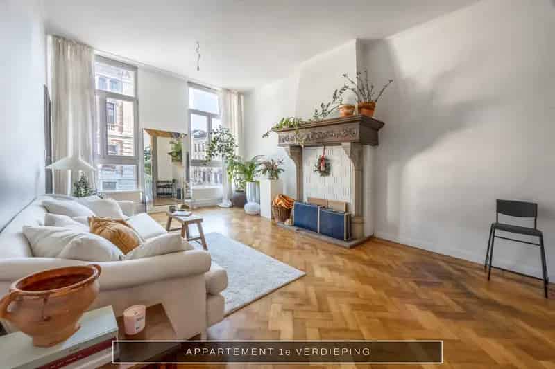 Antwerpen Triplex Appartement 200m² Te Huur